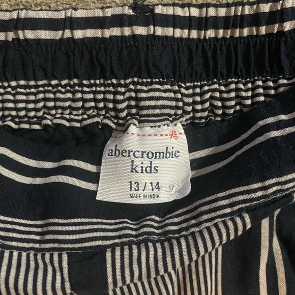 Abercrombie kids girls pants - Picture 3 of 3